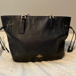 Coach black medium chain tote